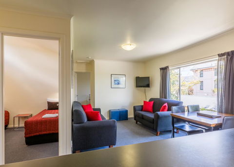 Graham Apartments - Tourism Caloundra 15
