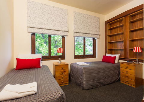 Graham Apartments - Tourism Caloundra 21