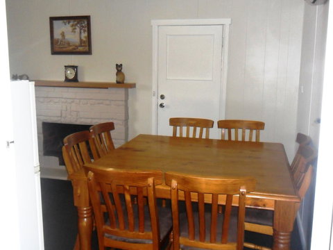 Maydena Chalet - Tourism Caloundra 15