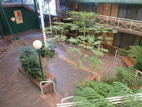 Mayfair Plaza Motel And Apartments - Tourism Caloundra 12