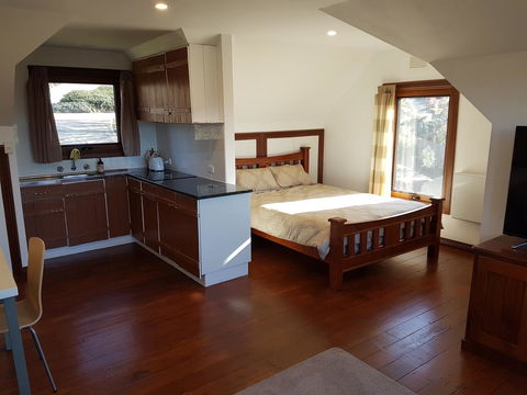 Riverside Studioâ˜†Privateâ˜† - Tourism Caloundra 16