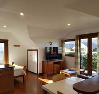 Riverside StudioPrivate - Tourism Caloundra