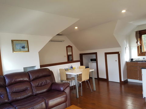 Riverside Studioâ˜†Privateâ˜† - Tourism Caloundra 9