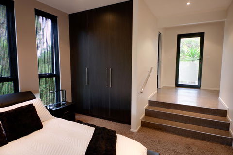 Amare Beachside Luxury - Tourism Caloundra 12