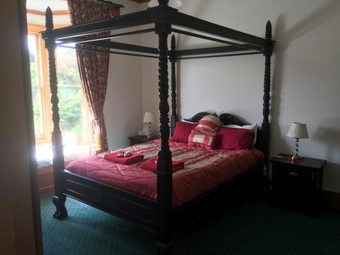 Kerrellie Cottages 2, 4 & 8 Reid Street - Tourism Caloundra 23