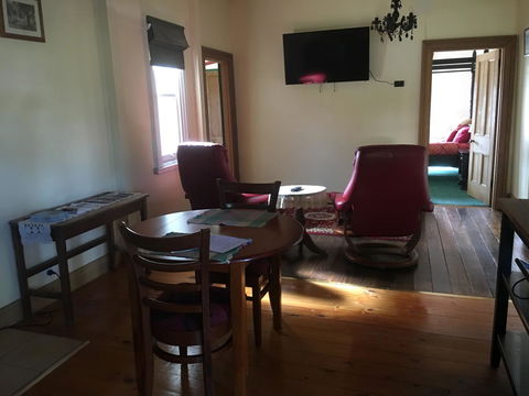 Kerrellie Cottages 2, 4 & 8 Reid Street - Tourism Caloundra 20
