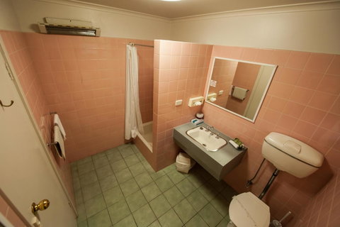 Parklane Motel - Tourism Caloundra 3