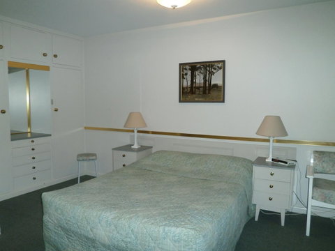 Parklane Motel - Tourism Caloundra 38