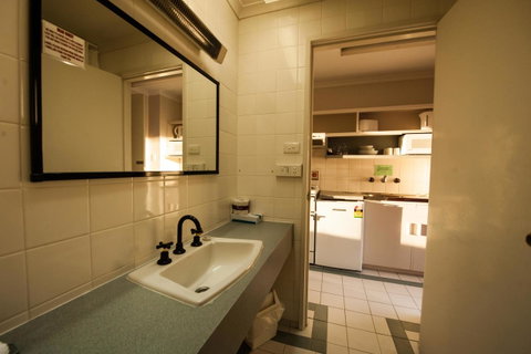 Parklane Motel - Tourism Caloundra 24