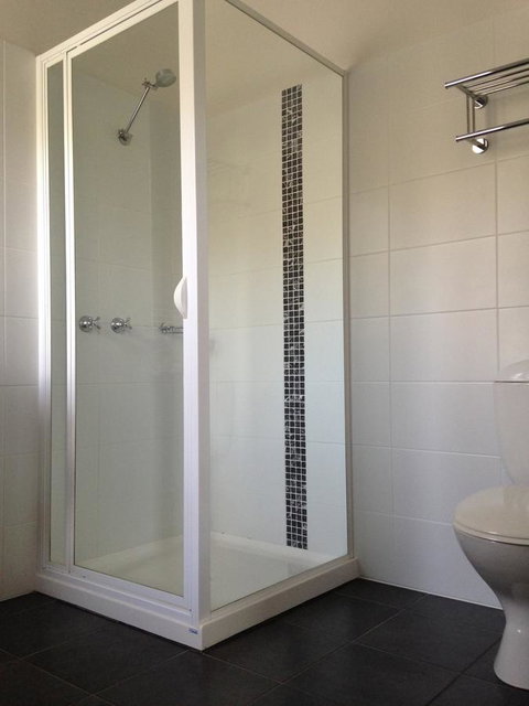 Auldington Hotel - Tourism Caloundra 18