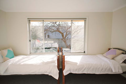 The Holiday Home People - Tourism Caloundra 17