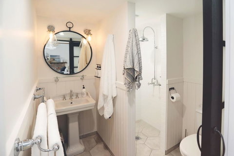 Ship Inn Stanley - Tourism Caloundra 5