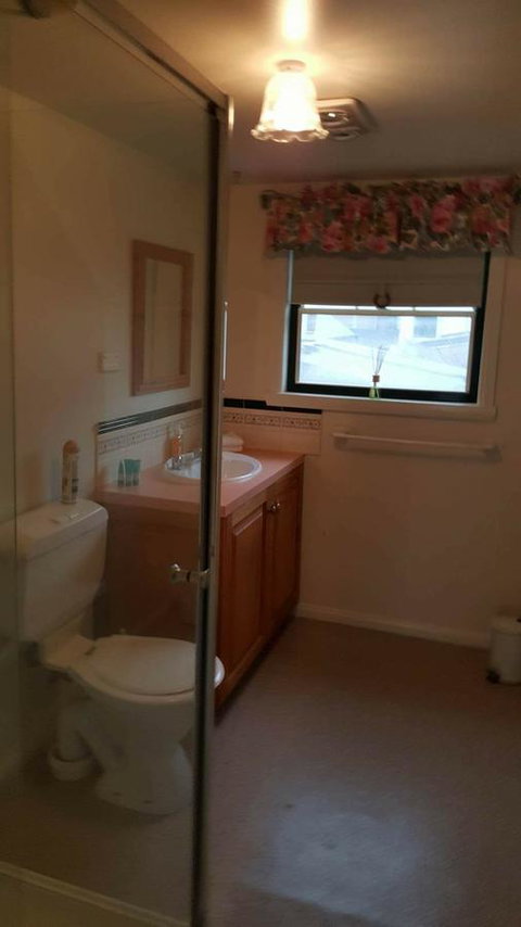 City Townhouse Walking Distance To City - Tourism Caloundra 4