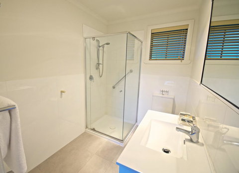 Port Arthur Villas - Tourism Caloundra 1