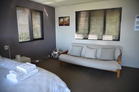 Studioat10 - Tourism Caloundra 9