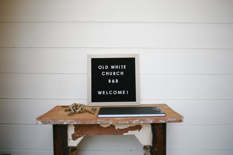 Old White Church Bed & Breakfast - Tourism Caloundra 13