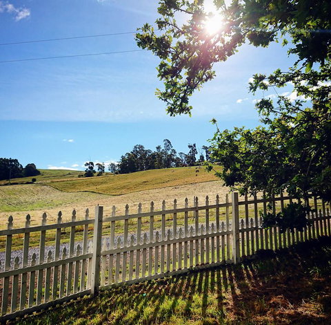 Old White Church Bed & Breakfast - Tourism Caloundra 28