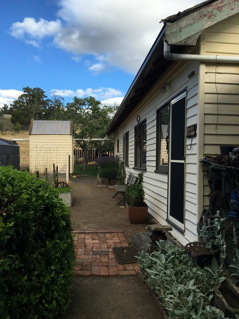 Walnut Cottage - Tourism Caloundra 12
