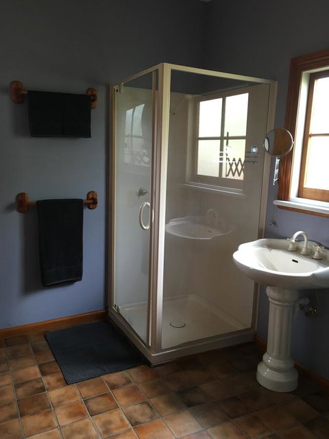 Walnut Cottage - Tourism Caloundra 4