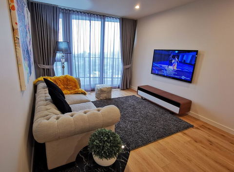NEW 2 Rooms 2 Baths Apartment In Glen Waverley - Tourism Caloundra 2
