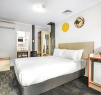 Nightcap at Jamison Hotel - Tourism Caloundra