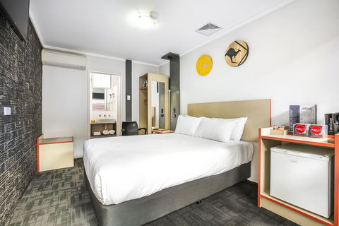 Nightcap At Jamison Hotel - Tourism Caloundra 0