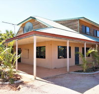 Ningaloo Breeze Villa 10 - 3 Bedroom Fully Self-Contained Disabled-Friendly Accommodation - Tourism Caloundra