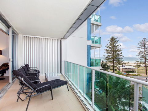 Nirvana By The Sea - Tourism Caloundra 1
