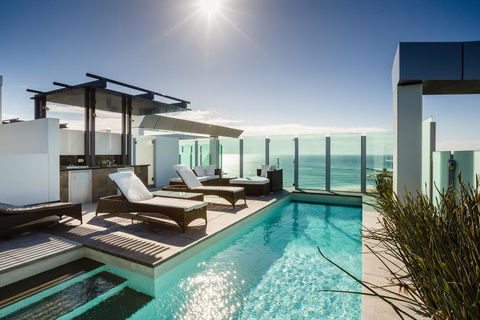 Nirvana By The Sea - Tourism Caloundra 0