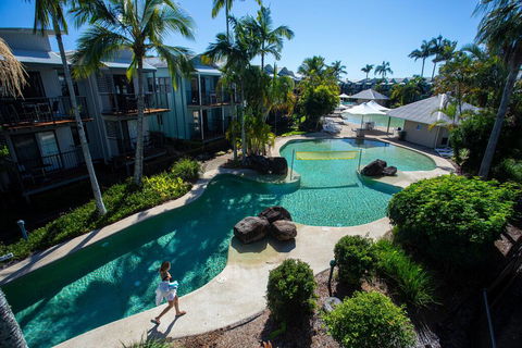 Noosa Lakes Resort - Tourism Caloundra 0