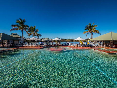 Novotel Sunshine Coast Resort - Tourism Caloundra 1