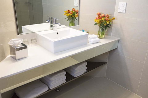 Novotel Sydney Olympic Park - Tourism Caloundra 1