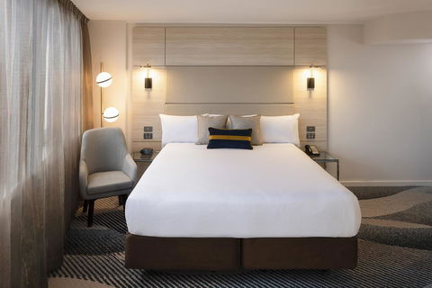 Novotel Sydney Parramatta - Tourism Caloundra 3