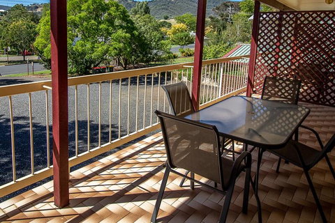 Nundle Accommodation - Tourism Caloundra 2