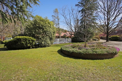 Oak Cottage - Tudor Village Unit 5 - Tourism Caloundra 3