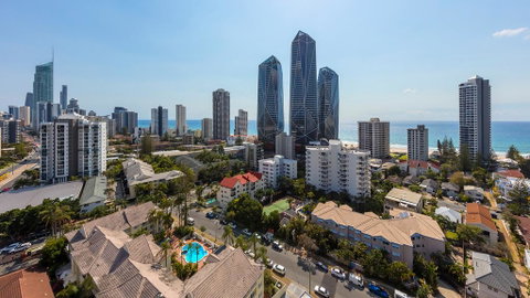 Oaks Gold Coast Hotel - Tourism Caloundra 2