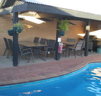 Oasis Motor Inn - Tourism Caloundra