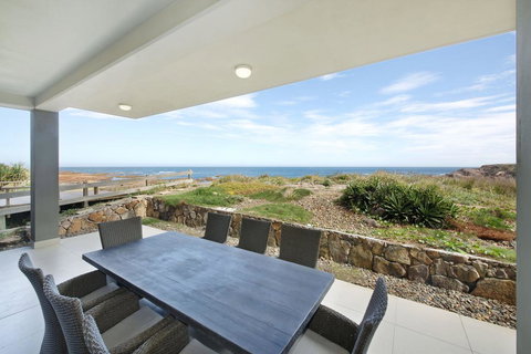 Ocean Ave 1/21 - Anna Bay - Tourism Caloundra 0