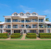 Ocean Breeze Near Parks and Rowes Bay