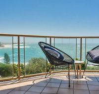 Ocean Front Moffat Beach Private Rooftop Terrace Walk to cafe's restaurants - Tourism Caloundra