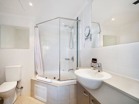 Ocean Panorama - 1 Bedroom Oceanview Apt - Tourism Caloundra 2