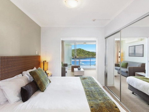 Ocean Panorama - 1 Bedroom Oceanview Apt - Tourism Caloundra 0