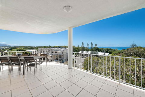 Ocean View 3 Bedroom Apartment - Tourism Caloundra 2