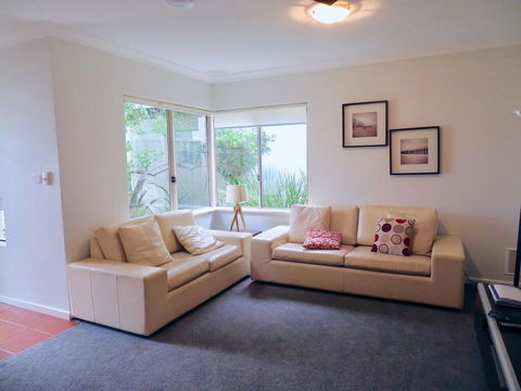 Ocean View Beach House, Margaret River - Tourism Caloundra 0