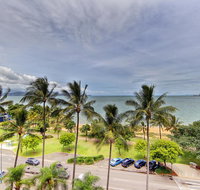 Ocean View Studios 75 The Strand Free Fast Wifi/Foxtel - Tourism Caloundra