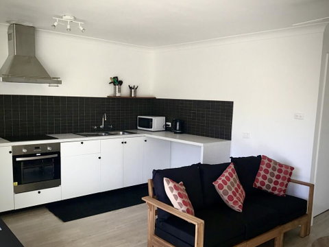 Ocean View Villas - Tourism Caloundra 3