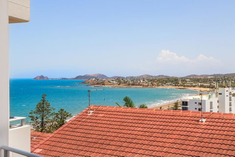 Ocean Views - Tourism Caloundra 0
