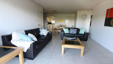 Oceancrest 12 - Pebbly Beach - Tourism Caloundra 1