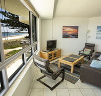 Oceanside Resort - Absolute Beachfront Apartments - Tourism Caloundra