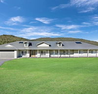 ON Keppies Bed and Breakfast Farm Paterson NSW - Tourism Caloundra